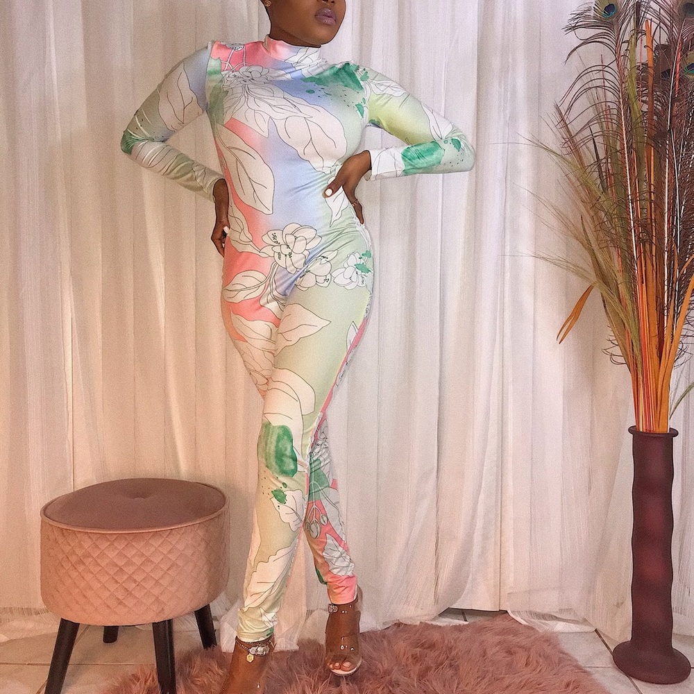 Jumpsuits - Picture 3 of 5